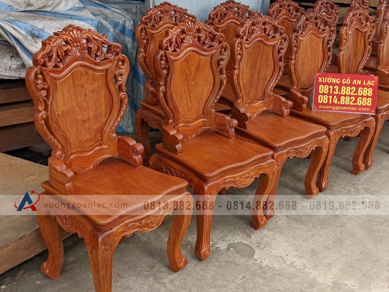 Mẫu ghế ăn gỗ hương đá đục hoa lá tây mặt ván tràn bo cong 16 ghế ăn louis hoa lá tây gỗ hương đá