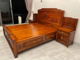 Bàn giao giường phu thê viên mãn gỗ gõ đỏ 1m8x2m 15 giường ngủ gõ đỏ cao cấp