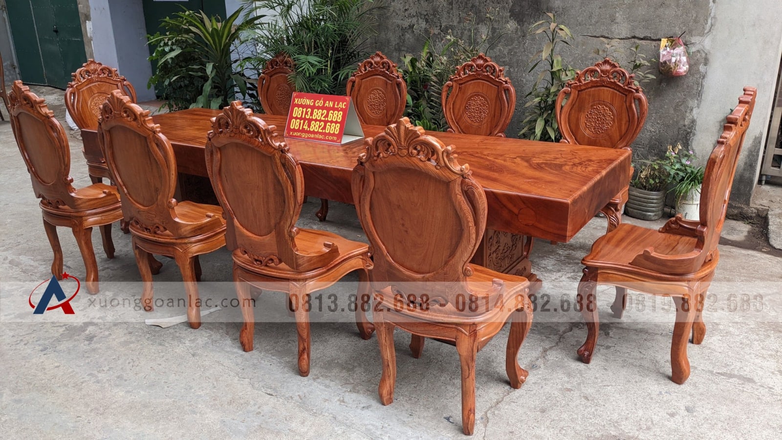 Siêu phẩm bàn ăn gỗ hương đá nguyên khối 10 ghế hàng siêu vân (Chị Sánh, Nam Định) 20 bàn ăn gỗ hương đá nguyên khối cao cấp