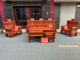Âu á cuốn thư gỗ hương đá