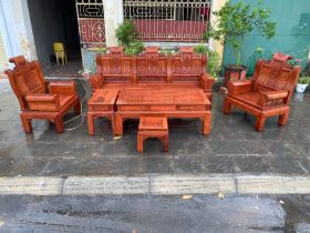 Bộ bàn ghế âu á cuốn thư 6 món đục tứ quý gỗ hương đá