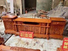 kệ tivi cột nho gỗ hương đá