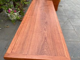 Kệ tivi sofa trơn 2m4 gỗ hương đá (chú Thịnh, Hà Nội) 17 kệ tivi gỗ hương đá