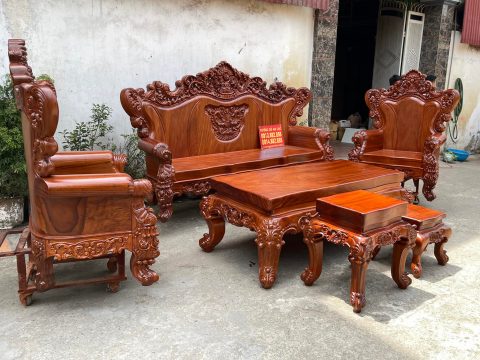Louis Hoàng Gia Nguyên Khối gỗ hương đá