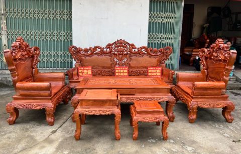 Louis hoàng gia gỗ hương đá chân 14