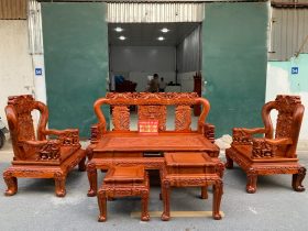 Minh quốc voi chiến cột 12 gỗ hương đá