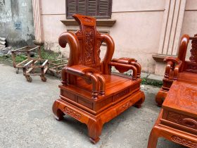 ghế tần công gỗ hương đá tay cong cột liền