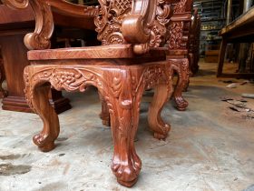 2 bộ bàn ăn nguyên khối 6 ghế hoàng gia vip gỗ hương đá (Anh Tuệ, Hà Tĩnh) 48 2 bo ban an nguyen khoi go Huong Da va ghe Hoang Gia 21