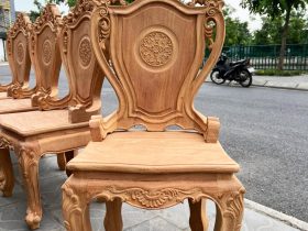 Bộ bàn ăn 8 ghế louis hoàng gia hoa lá tây đục 1 mặt gỗ gõ đỏ (Anh Khang, Hà Nam) 17 ghế ăn louis hoa lá tây