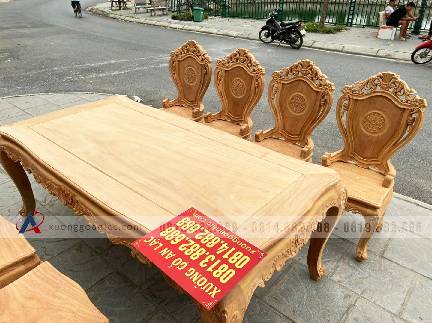 Bộ bàn ăn 8 ghế louis hoàng gia hoa lá tây đục 1 mặt gỗ gõ đỏ (Anh Khang, Hà Nam) 20 bàn chữ nhật gỗ gõ đỏ