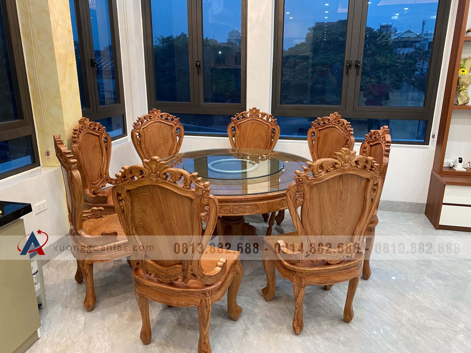 Bộ bàn ăn tròn gỗ hương đá nguyên khối 8 ghế hoa lá tây (Chị Thư, Hải Phòng) 12 bàn ăn tròn 8 ghế gỗ gõ đỏ