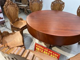 Bộ bàn ăn tròn gõ đỏ nguyên khối 8 ghế louis có tay (Chú Hùng, Hải Dương) 21 bàn ghế ăn gỗ gõ đỏ nguyên khối