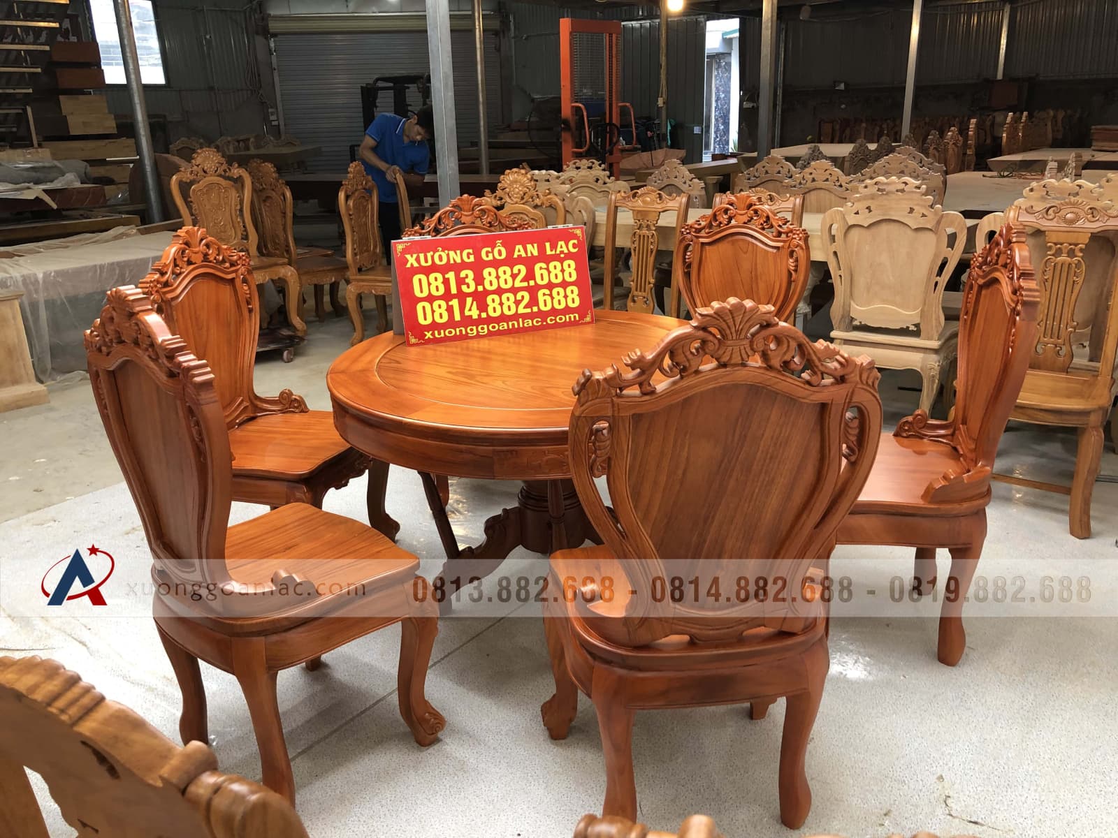 Bộ bàn ăn gõ đỏ 6 ghế louis có tay gỗ gõ đỏ (chị Hoàng Lan, Thanh Hóa) 5 Bộ bàn ăn gõ đỏ 6 ghế louis có tay gỗ gõ đỏ (chị Hoàng Lan, Thanh Hóa) - Ảnh 5