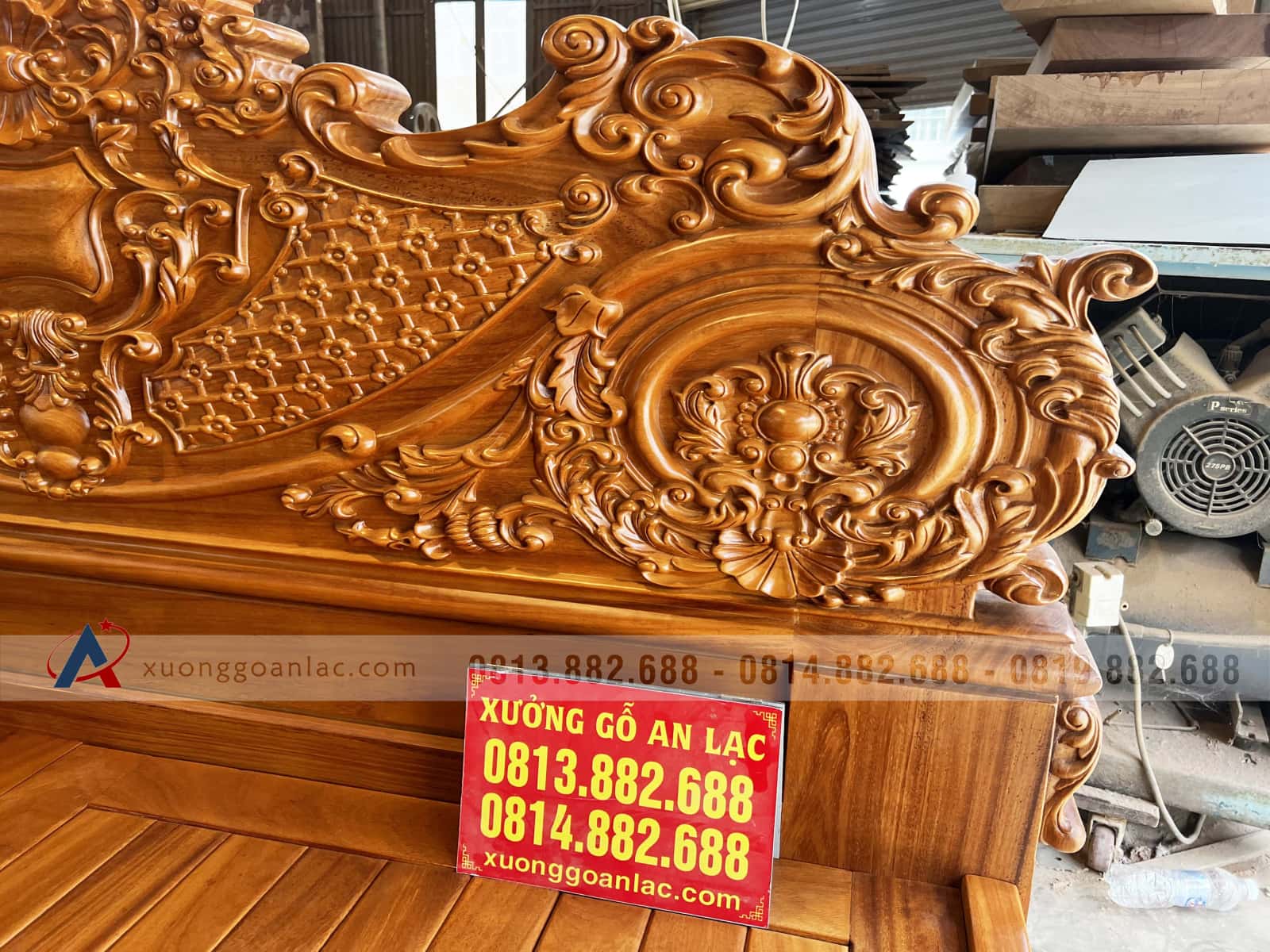 Giường Hoàng Gia hoa Lan Tây gỗ gõ đỏ (anh Vượng, Quảng Ninh) 4 Giường Hoàng Gia hoa Lan Tây gỗ gõ đỏ (anh Vượng, Quảng Ninh) - Ảnh 4