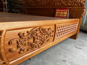 Giường Hoàng Gia hoa Lan Tây gỗ gõ đỏ (anh Vượng, Quảng Ninh) 23 giường ngủ gỗ gõ đỏ mẫu hoàng gia