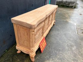 Kệ tivi Hoàng Gia Louis 2m4 nguyên khối gỗ Gõ Đỏ Nam Phi (anh Quân, Khánh Hòa) 17 kệ tivi gỗ gõ đỏ cao cấp