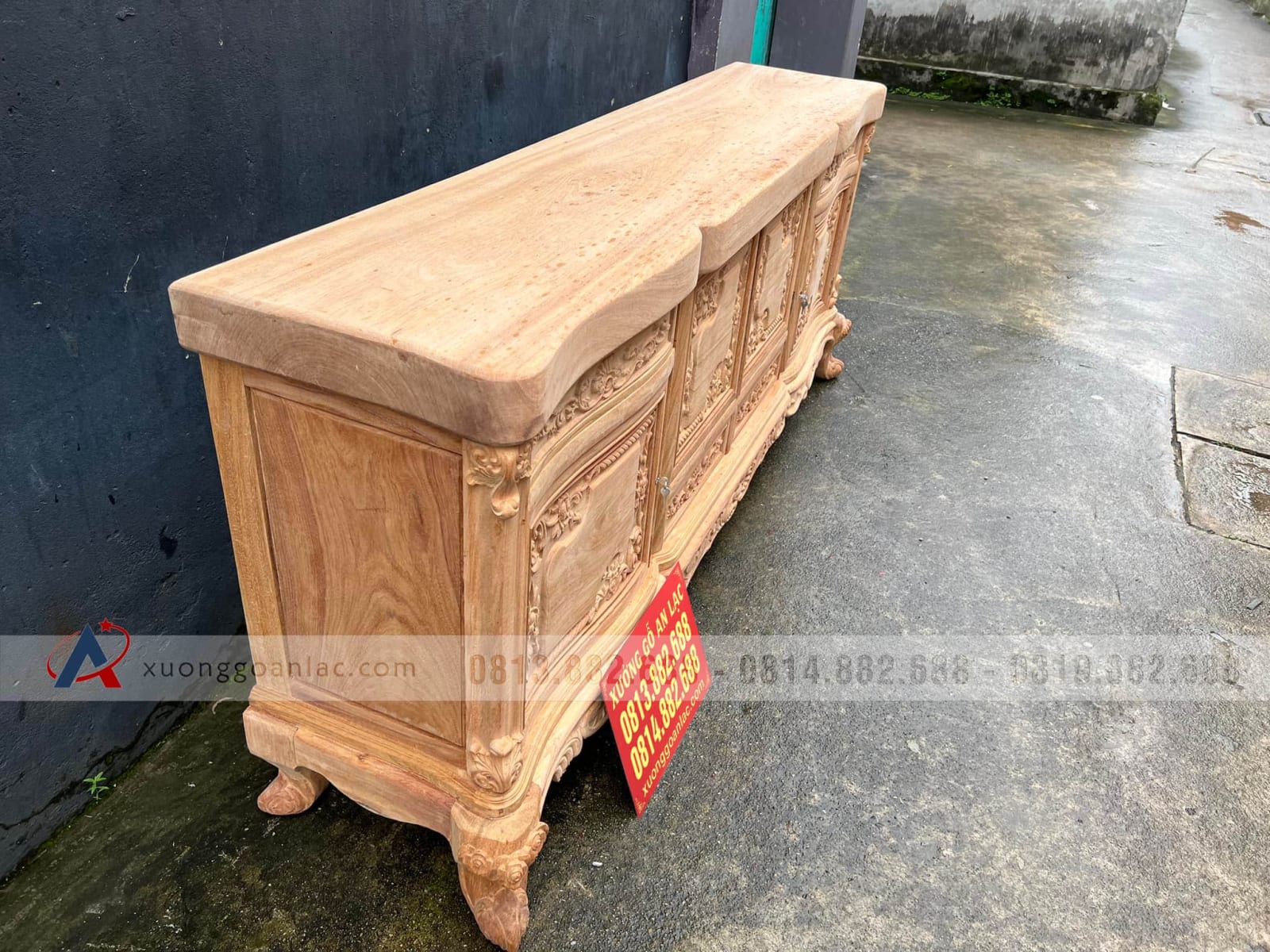 Kệ tivi Hoàng Gia Louis 2m4 nguyên khối gỗ Gõ Đỏ Nam Phi (anh Quân, Khánh Hòa) 31 kệ tivi gỗ gõ đỏ cao cấp