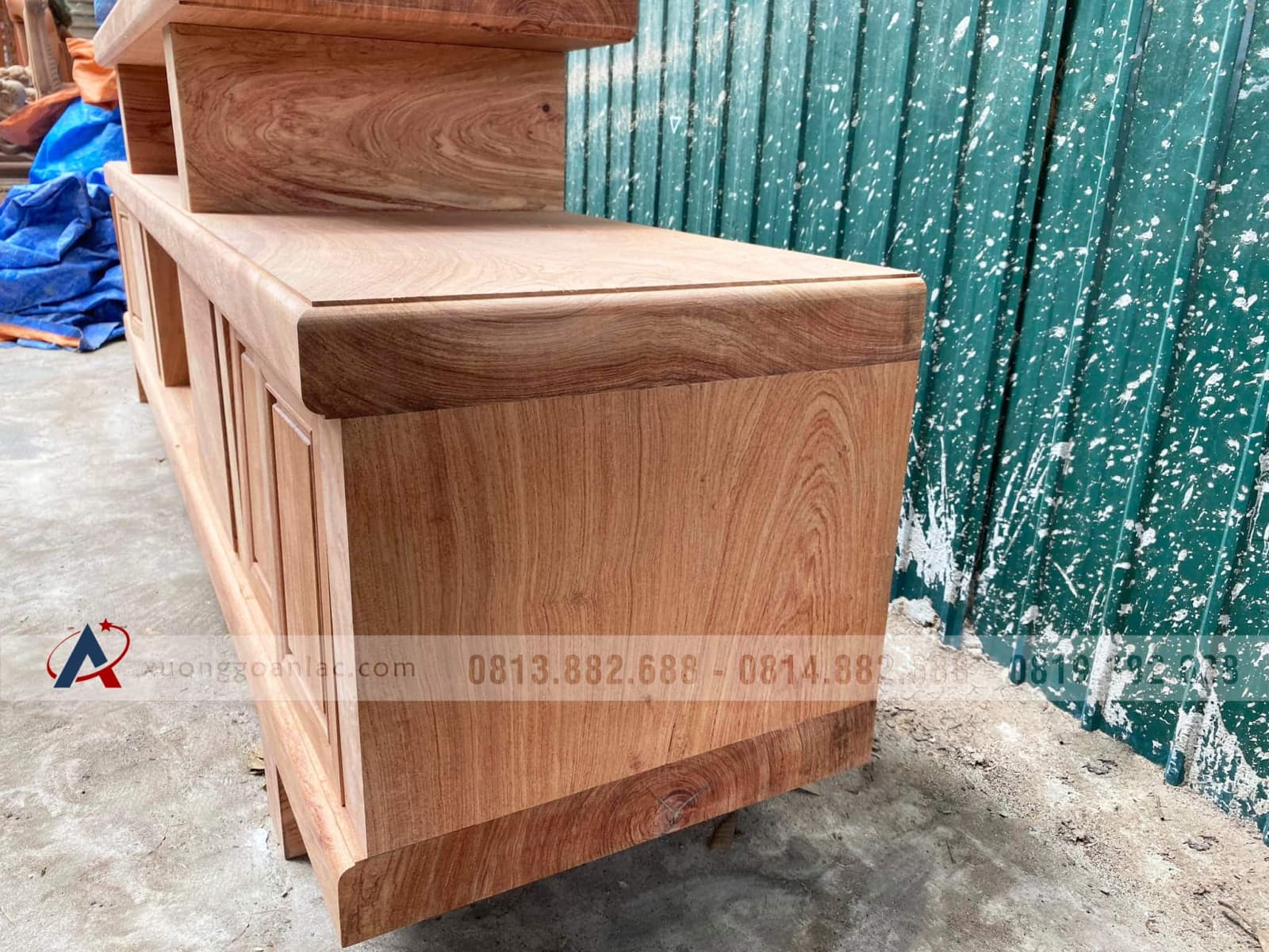 Kệ tivi sofa 2m4 Nguyên Khối gỗ Hương Đá (anh Thân, Thanh Hóa) 12 Kệ tivi sofa 2m4 Nguyên Khối gỗ Hương Đá (anh Thân, Thanh Hóa) - Ảnh 12