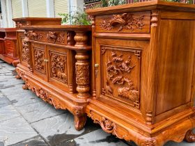 Kệ tivi cột nho cánh đục tứ quý kênh bong 1m97 gỗ gõ đỏ(anh Thái, Ninh Bình) 11 kệ tivi cột nho con sóc cao cấp