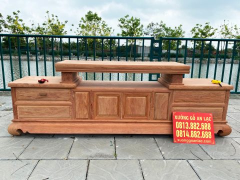 Kệ tivi gỗ hương đá trơn nguyên mộc (1)