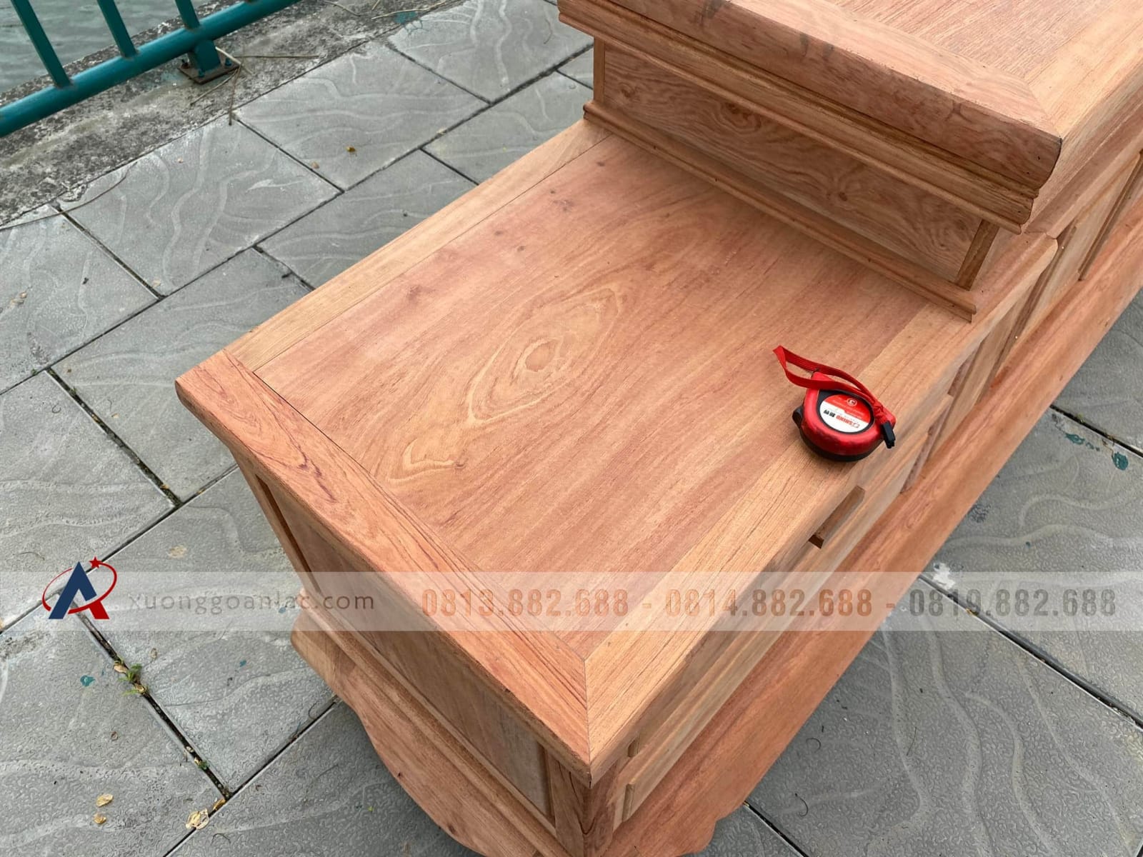 Kệ tivi gỗ hương đá trơn nguyên mộc (anh Hội, Phú Thọ) 5 Kệ tivi gỗ hương đá trơn nguyên mộc (anh Hội, Phú Thọ) - Ảnh 5