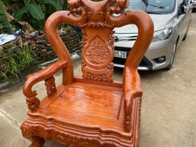 Quoc dao cot 12 go huong da khuon 4 van 2cm 4