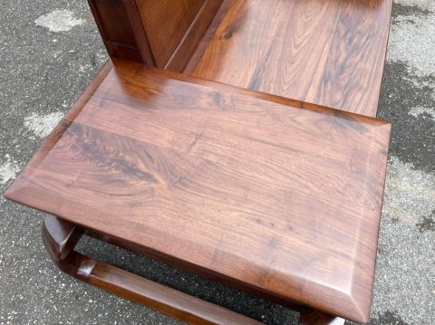 bệ tỳ tay sofa gỗ óc chó
