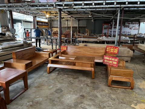 [Hoàn Thiện] Bộ sofa 5 món chân hươu vòng choãi gỗ gõ đỏ (anh Đức, Ninh Bình)