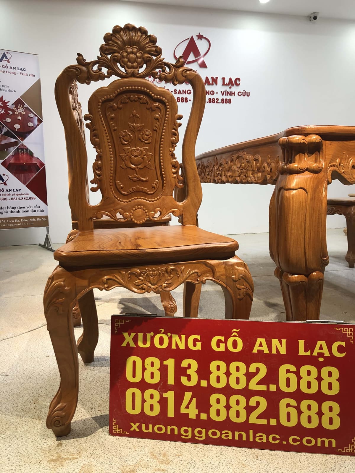 Bộ bàn ăn củ lạc 6 ghế hồng hạc (Anh Tuyên, Cẩm Phả - Quảng Ninh) 38 ghế ăn louis hoa hồng