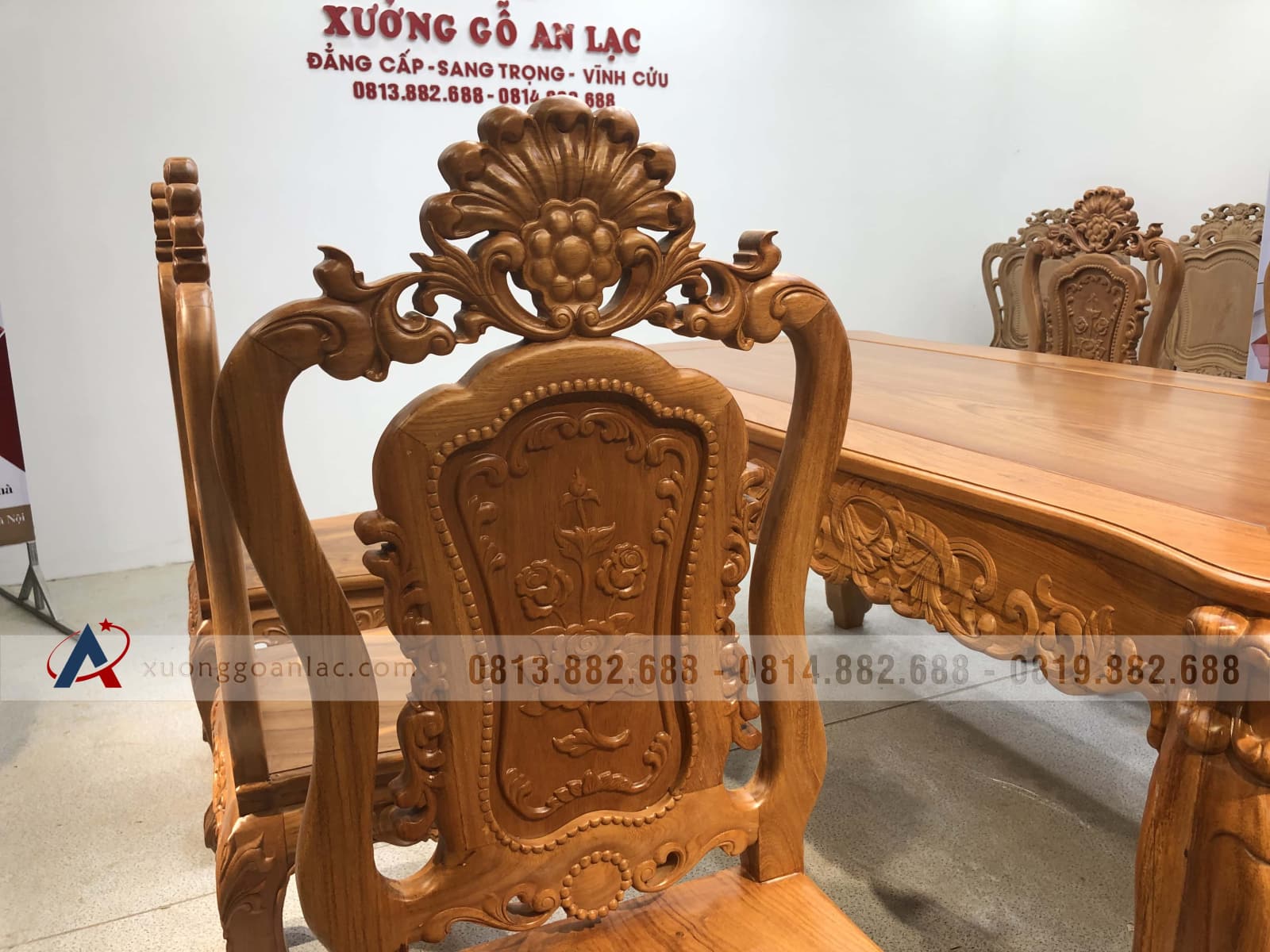 Bộ bàn ăn củ lạc 6 ghế hồng hạc (Anh Tuyên, Cẩm Phả - Quảng Ninh) 13 ghế ăn gỗ gõ đỏ đẹp