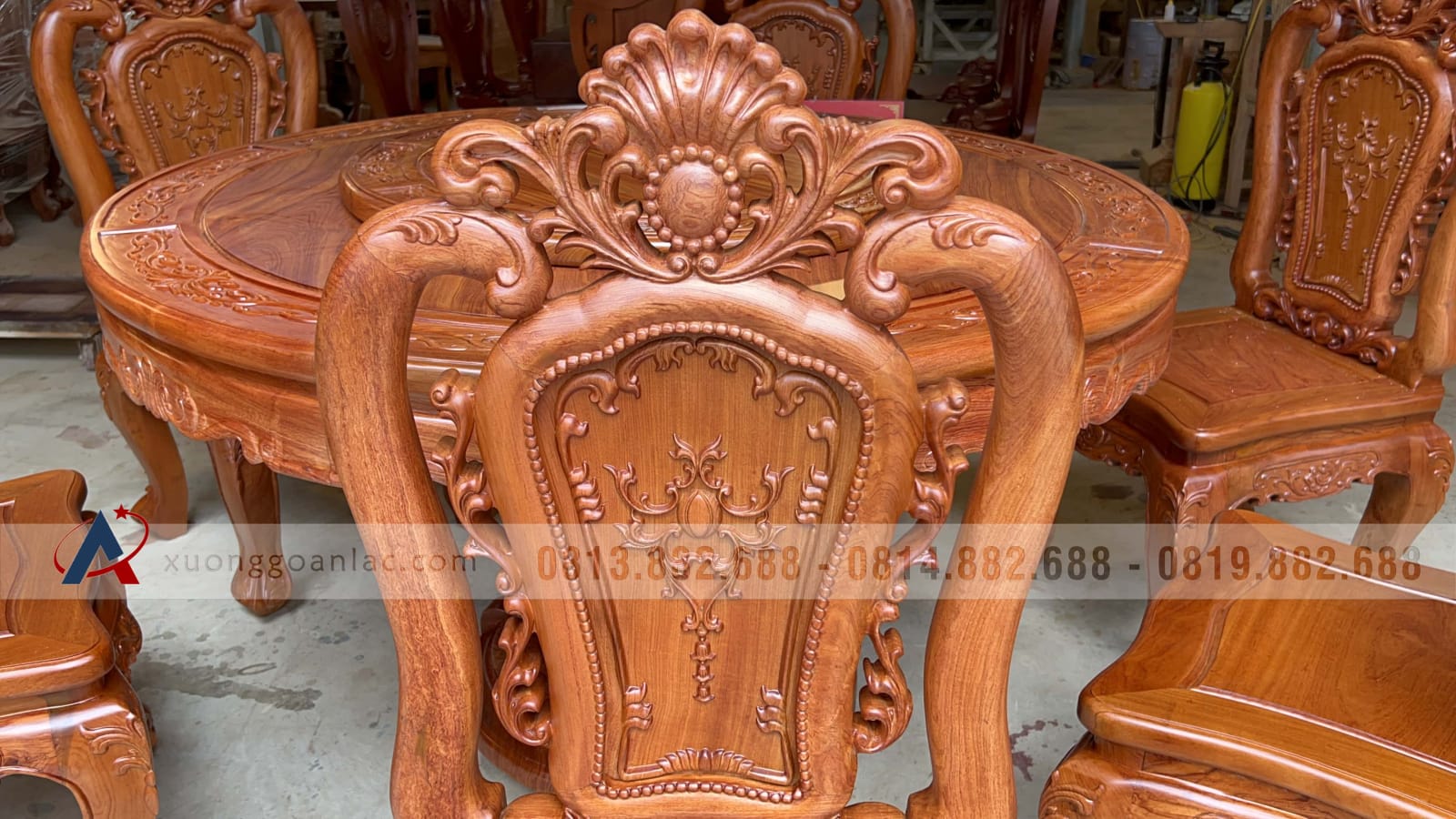 Bộ bàn ăn tròn xoay 6 ghế louis gỗ hương đá (Chị Hạ, Hà Nội) 14 Bộ bàn ăn tròn xoay 6 ghế louis gỗ hương đá (Chị Hạ, Hà Nội) - Ảnh 14