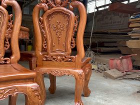 Bộ bàn ăn tròn xoay 6 ghế louis gỗ hương đá (Chị Hạ, Hà Nội) 24 ghế ăn luois hoa hồng
