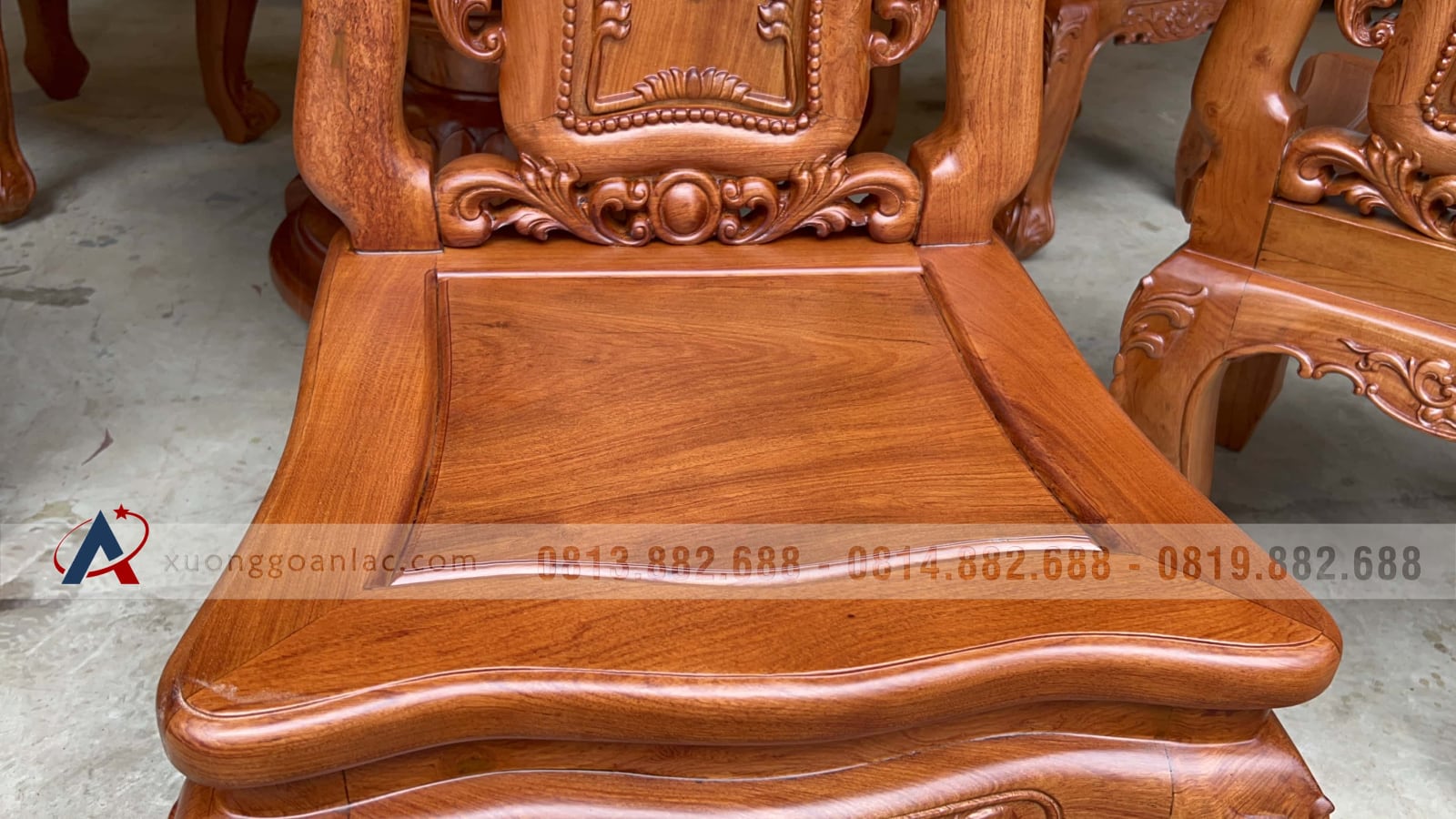 Bộ bàn ăn tròn xoay 6 ghế louis gỗ hương đá (Chị Hạ, Hà Nội) 10 mặt ghế ăn gỗ hương đá