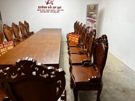 Bộ bàn ăn nguyên khối 4m và 16 ghế louis có tay (Anh Hưởng, Quảng Ninh) 17 bàn ghế nguyên khối gỗ gõ đỏ
