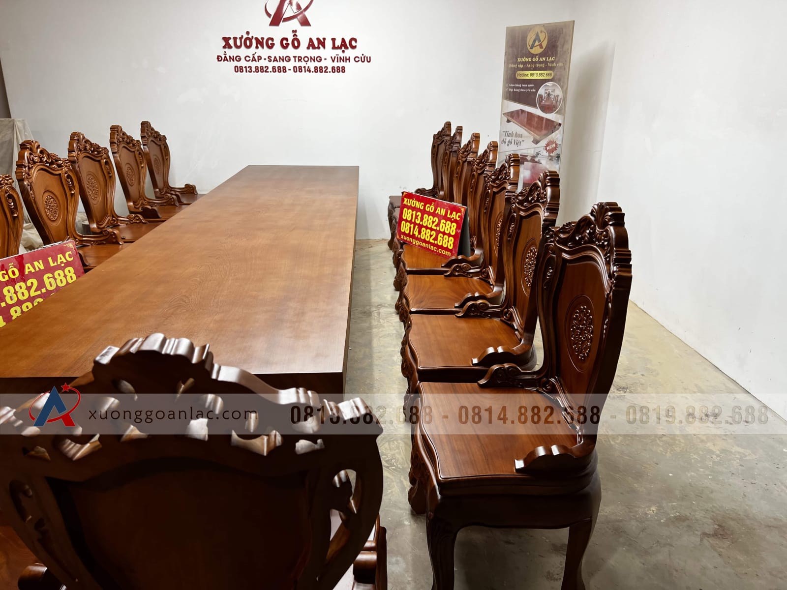 Bộ bàn ăn nguyên khối 4m và 16 ghế louis có tay (Anh Hưởng, Quảng Ninh) 25 bộ bàn ăn nguyên khối 16 ghế