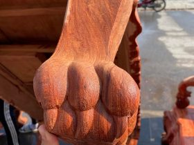 chân ghế minh quốc đào gỗ hương đá