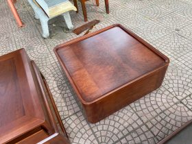 đôn góc bộ sofa gỗ gõ đỏ 