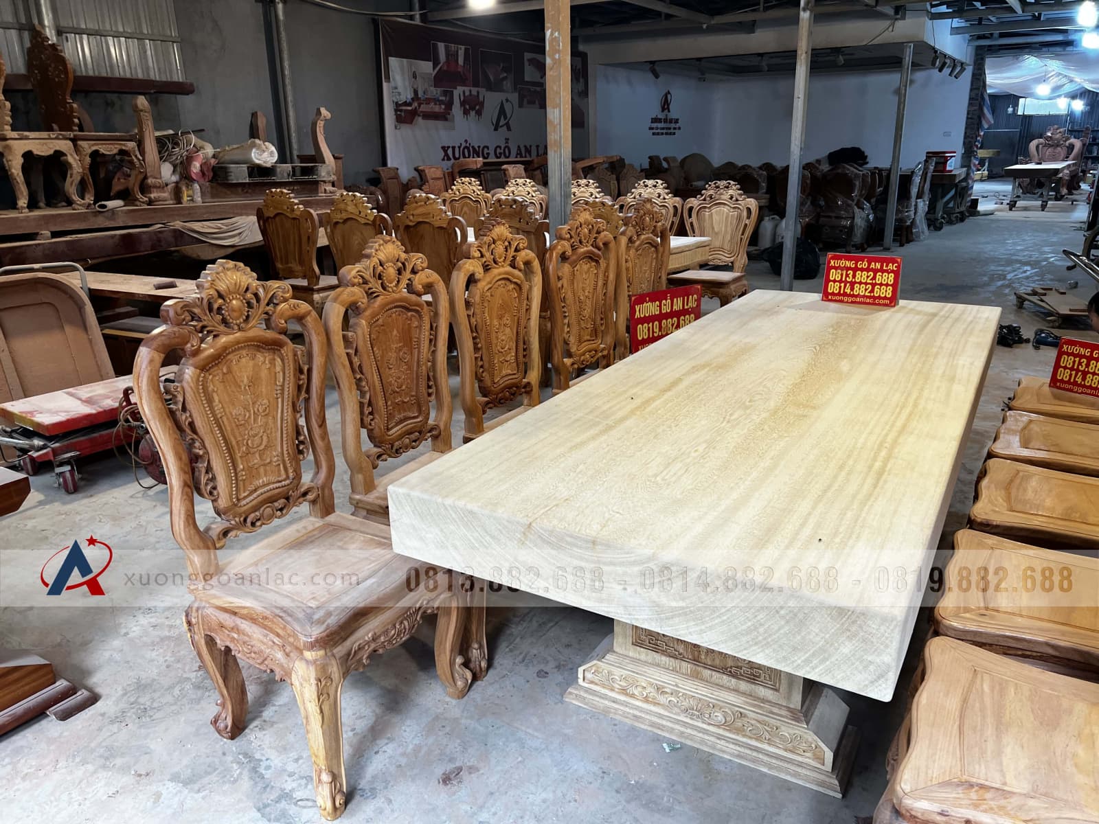 Nguyên mộc bộ bàn ăn 10 ghế bàn 300x100x15cm (Anh Bắc, Hải Dương) 6 Nguyên mộc bộ bàn ăn 10 ghế bàn 300x100x15cm (Anh Bắc, Hải Dương) - Ảnh 6