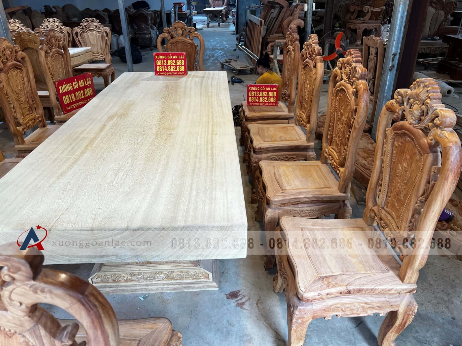 Bộ bàn ăn nguyên khối 10 ghế hồng hạt cao cấp gỗ gõ đỏ (Anh Hiếu, Hà Nội) 7 Bộ bàn ăn nguyên khối 10 ghế hồng hạt cao cấp gỗ gõ đỏ (Anh Hiếu, Hà Nội) - Ảnh 7