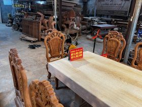Bộ bàn ăn nguyên khối 10 ghế hồng hạt cao cấp gỗ gõ đỏ (Anh Hiếu, Hà Nội) 17 ghế ăn cao cấp gỗ gõ đỏ