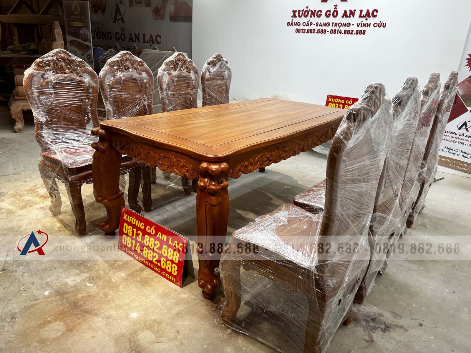 Bộ bàn ăn hoàng gia 8 ghế hồng hạt gỗ hương đá (Anh Quân, Bình Dương) 25 bàn ghế ăn gỗ hương đá được ưa chuộng nhất hiện nay