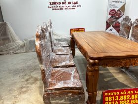 Bộ bàn ăn hoàng gia 8 ghế hồng hạt gỗ hương đá (Anh Quân, Bình Dương) 15 mẫu bàn ghế ăn đẹp nhất năm 2022