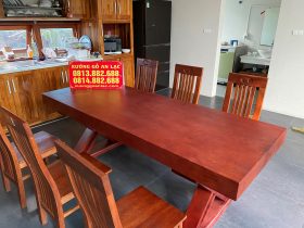 Bàn ăn gõ đỏ nguyên khối 220x81x10cm (Anh Hùng, Vinh - Nghệ An) 9 bàn ăn gỗ gõ đỏ nguyên tấm