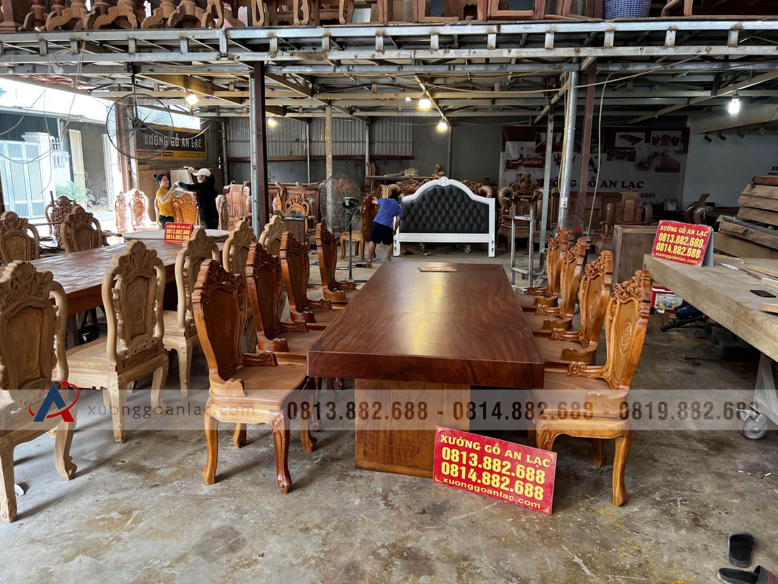 Bộ bàn ăn gõ đỏ 8 ghế louis có tay (Anh Toản, Hải Dương) 16 bàn ăn 8 ghế gỗ gõ đỏ