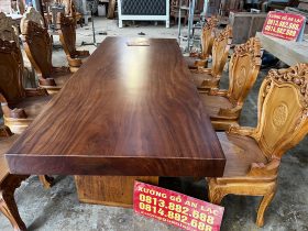 Bộ bàn ăn gõ đỏ 8 ghế louis có tay (Anh Toản, Hải Dương) 11 bàn ăn gỗ gõ đỏ nguyên khối