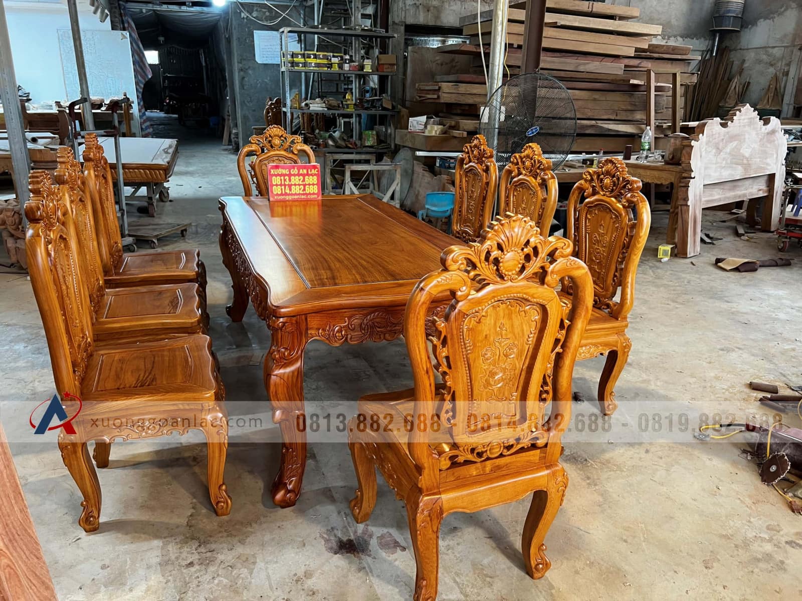 Bộ bàn ăn hoàng gia 200x100cm 8 ghế hồng hạt vip (Anh Dũng, Khánh Hòa) 2 Bộ bàn ăn hoàng gia 200x100cm 8 ghế hồng hạt vip (Anh Dũng, Khánh Hòa) - Ảnh 2