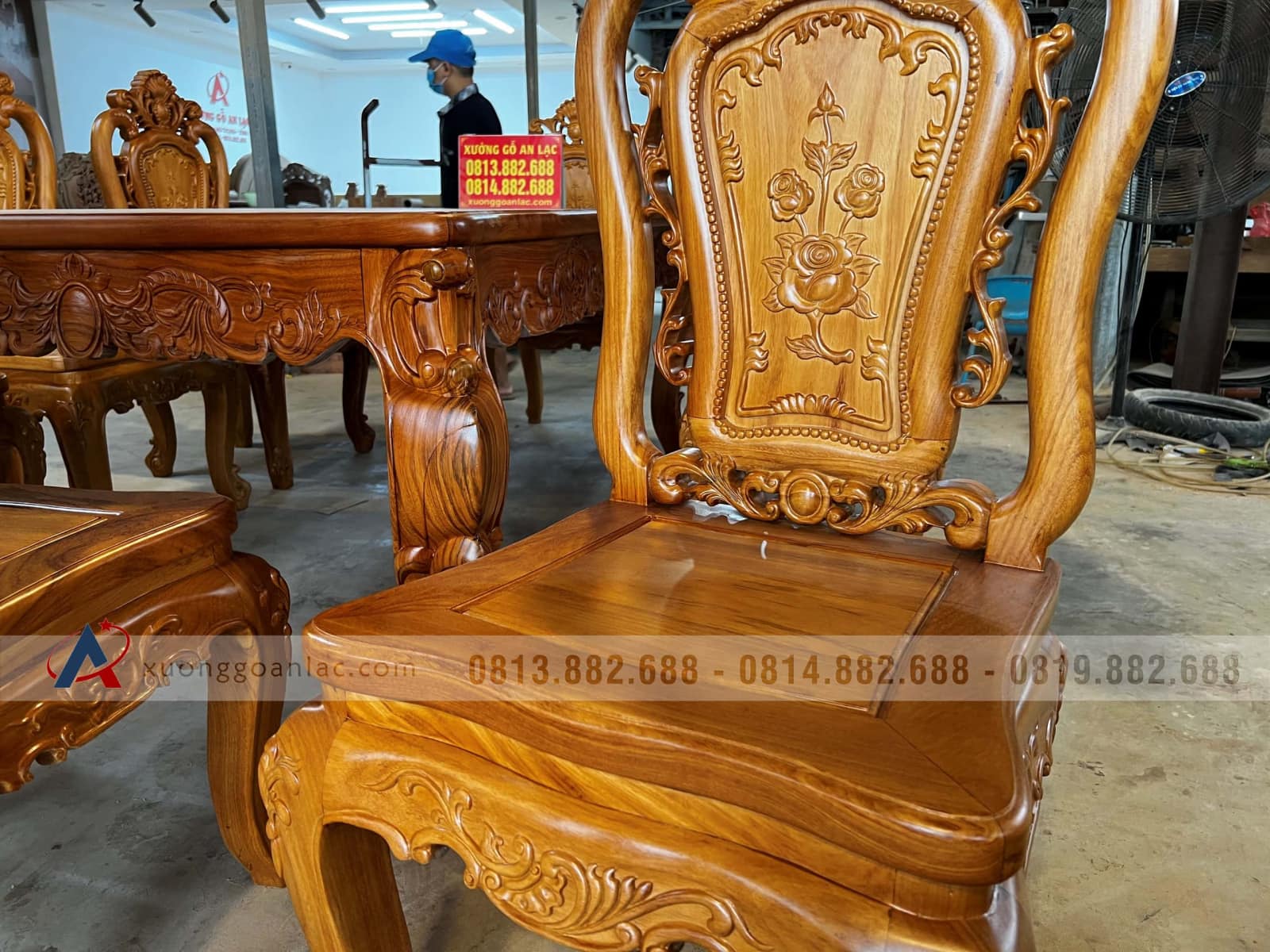 Bộ bàn ăn hoàng gia 200x100cm 8 ghế hồng hạt vip (Anh Dũng, Khánh Hòa) 9 Bộ bàn ăn hoàng gia 200x100cm 8 ghế hồng hạt vip (Anh Dũng, Khánh Hòa) - Ảnh 9