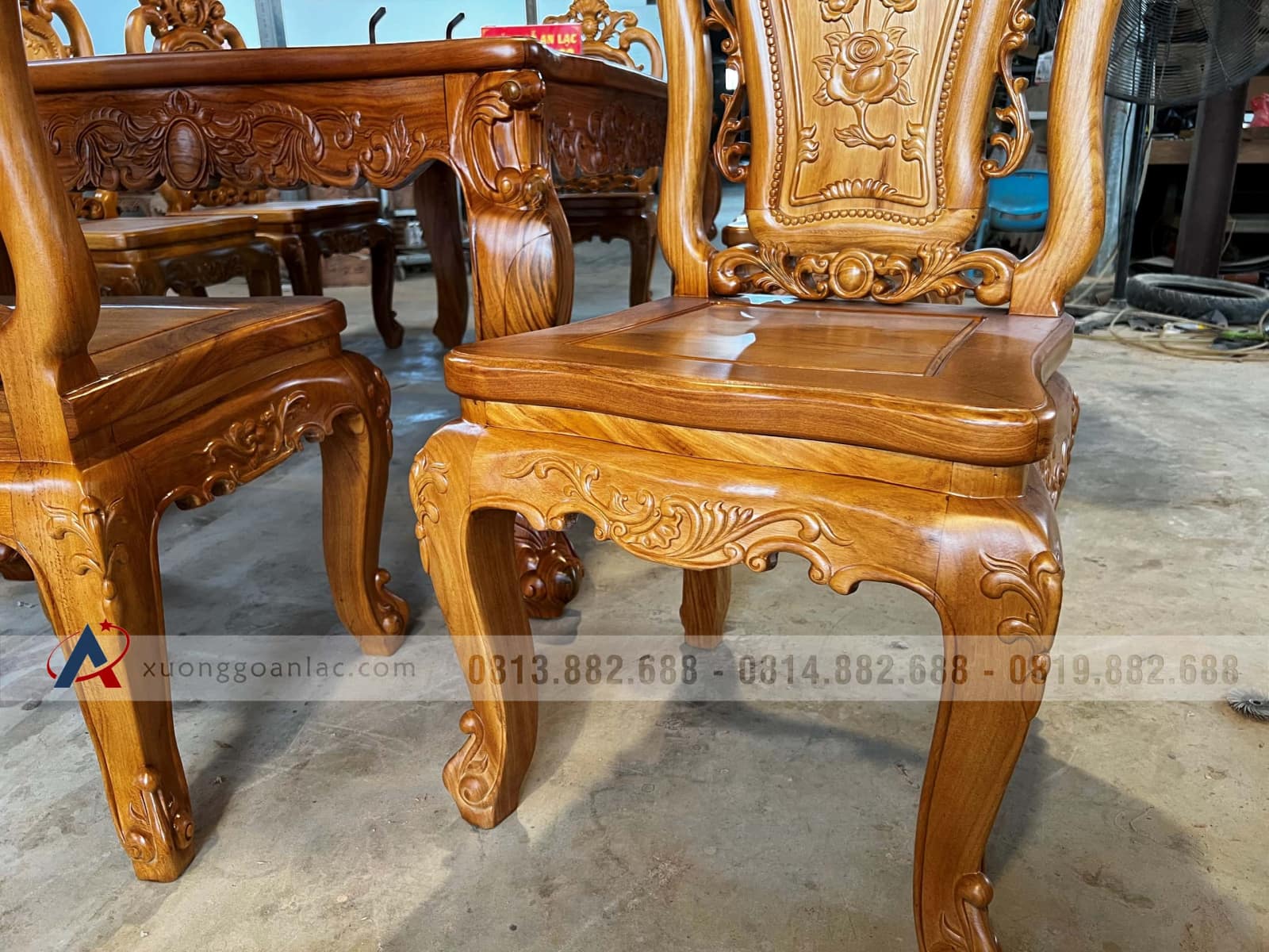 Bộ bàn ăn hoàng gia 200x100cm 8 ghế hồng hạt vip (Anh Dũng, Khánh Hòa) 10 Bộ bàn ăn hoàng gia 200x100cm 8 ghế hồng hạt vip (Anh Dũng, Khánh Hòa) - Ảnh 10