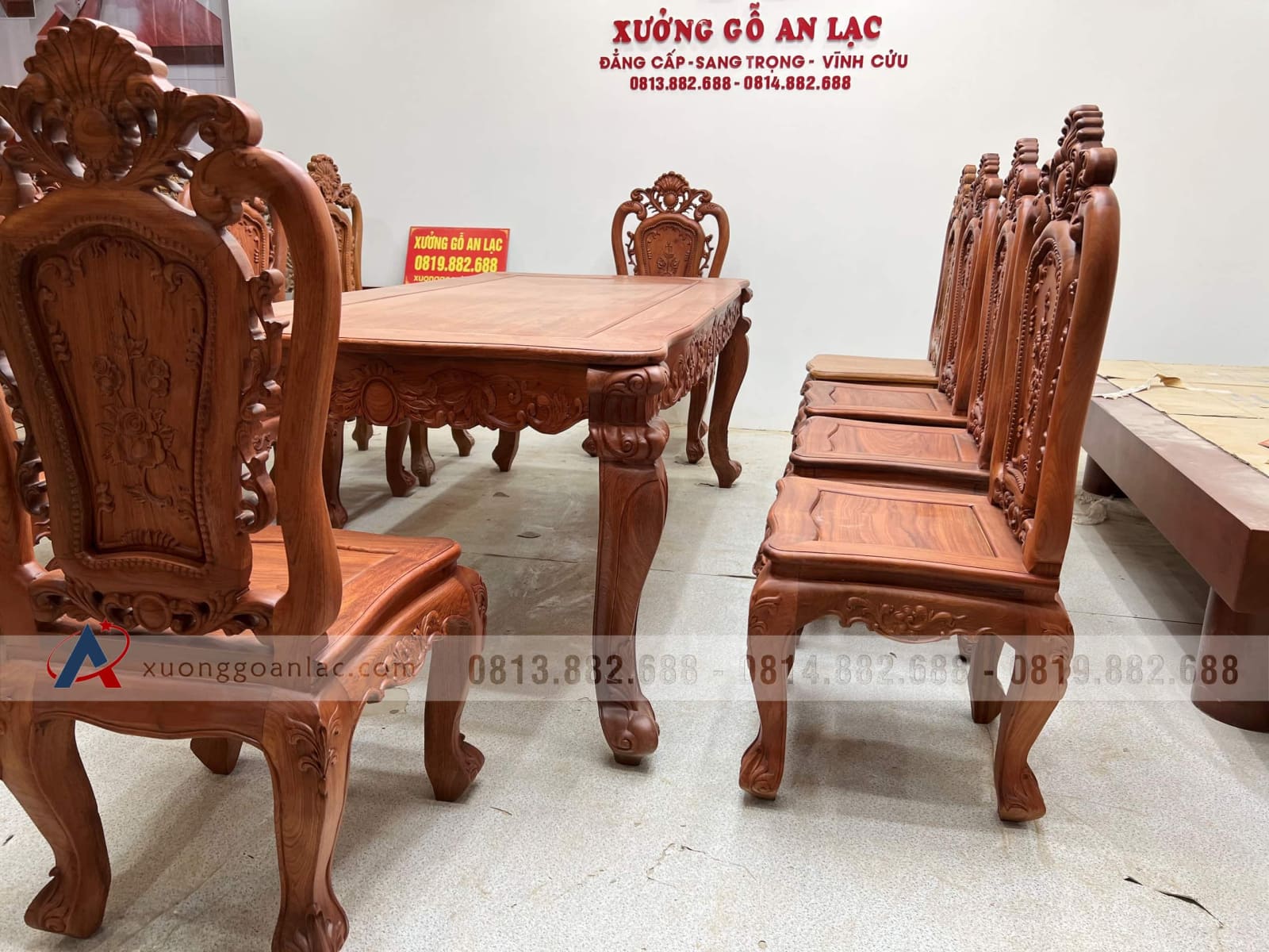 Bộ bàn ăn hoàng gia 10 ghế hồng hạt gỗ hương đá (Bác Lân, Hà Giang) 13 bộ bàn ăn 10 ghế louis
