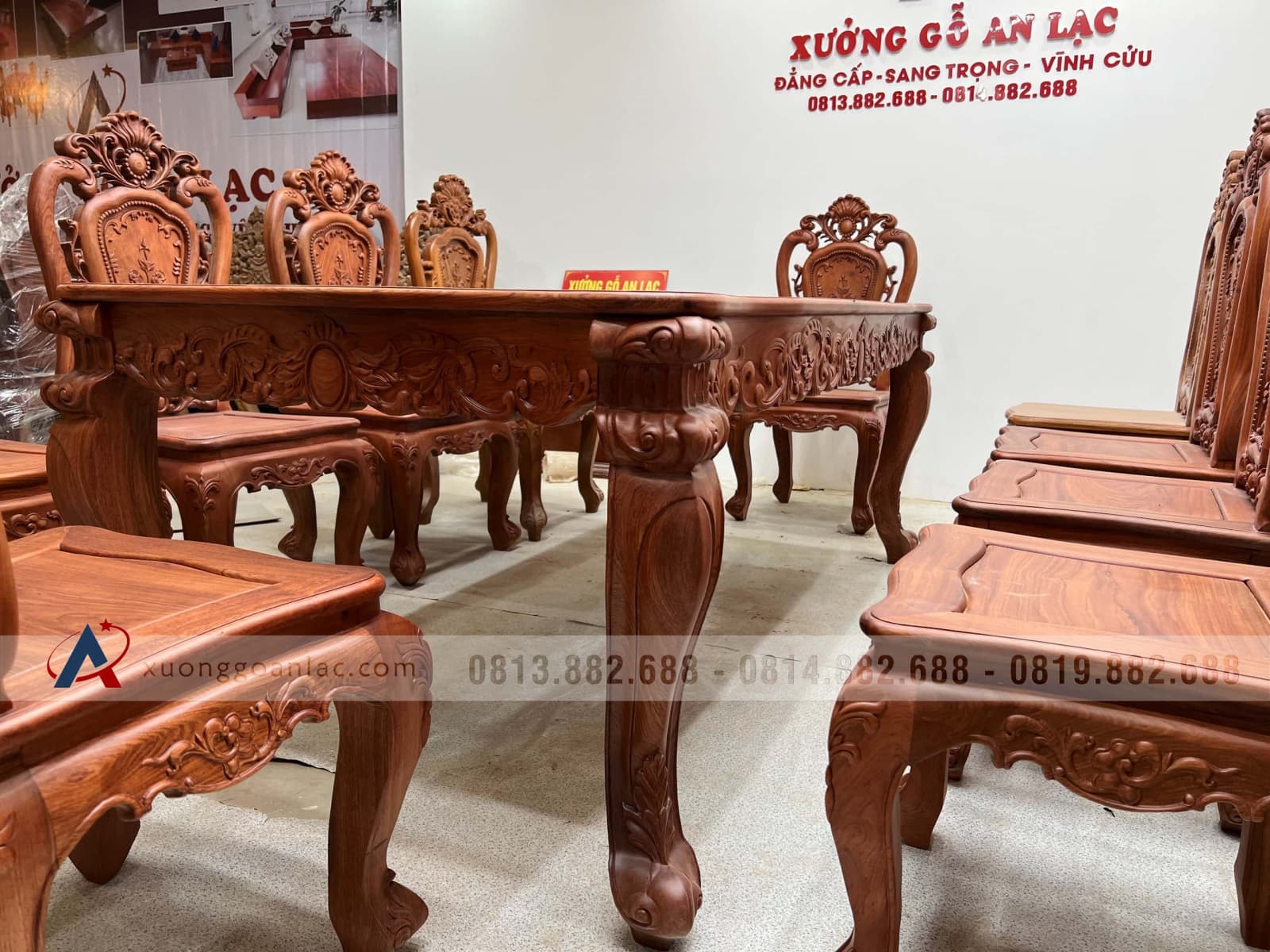 Bộ bàn ăn hoàng gia 10 ghế hồng hạt gỗ hương đá (Bác Lân, Hà Giang) 14 bàn ăn gỗ hương đá vip